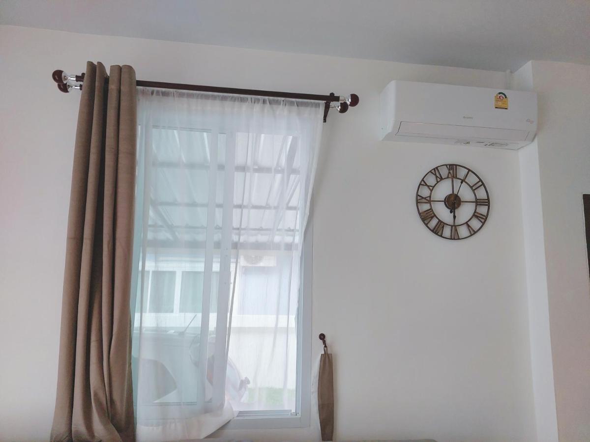 Happy Space วิลล่าทั้งหลัง 2นอน 2น้ำ ฟรี Wifi จอดรถ Накхонпханом Экстерьер фото